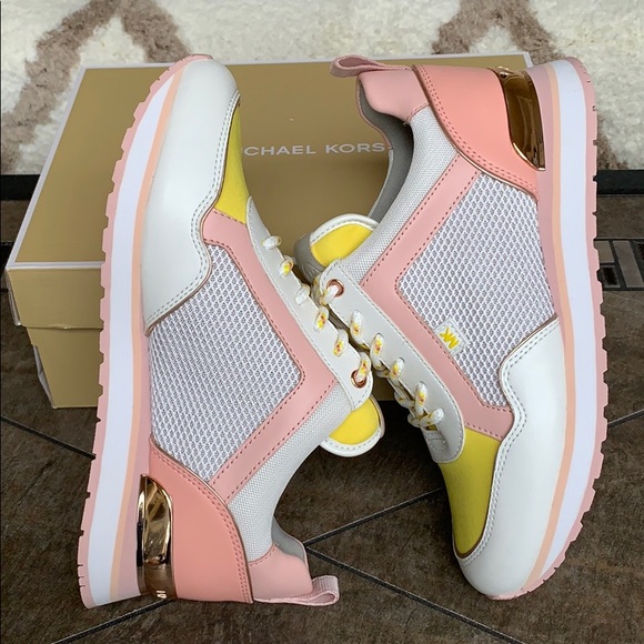 MICHAEL KORS MADDY TRAINER MESH OPTIC WHITE - Picture 6 of 16